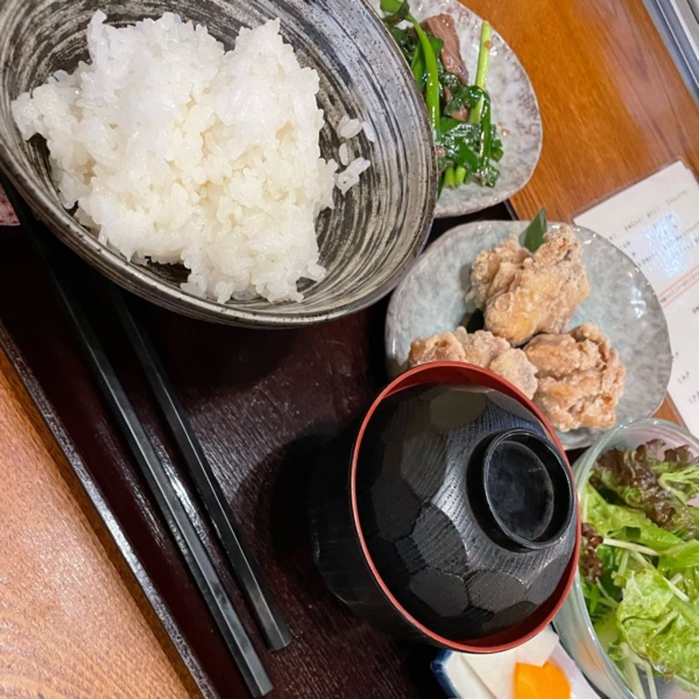 グルメ 北千住 ここのつ 究極のレバニラ定食+からあげ