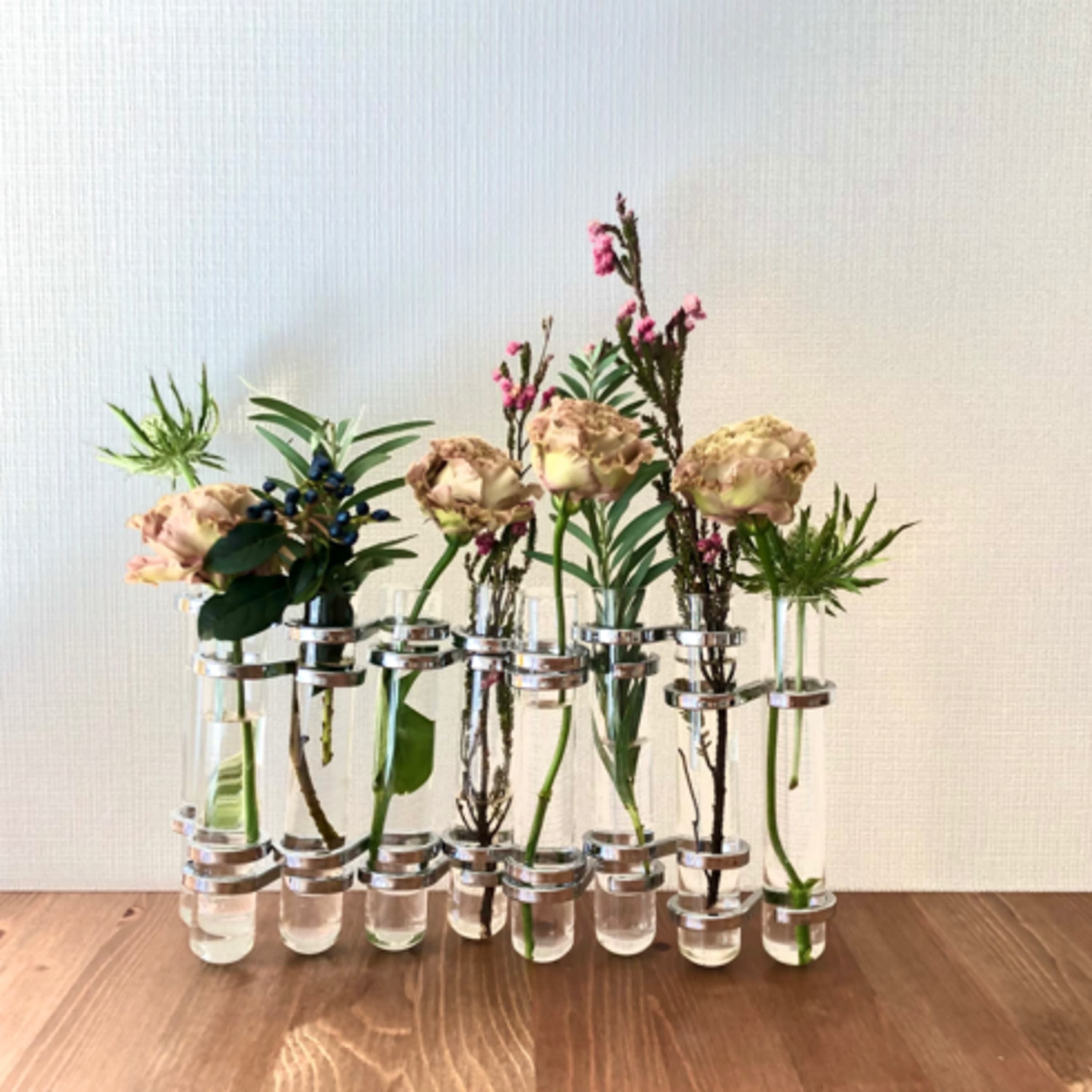 24.結婚式でもらう花も部屋に飾って楽しもう